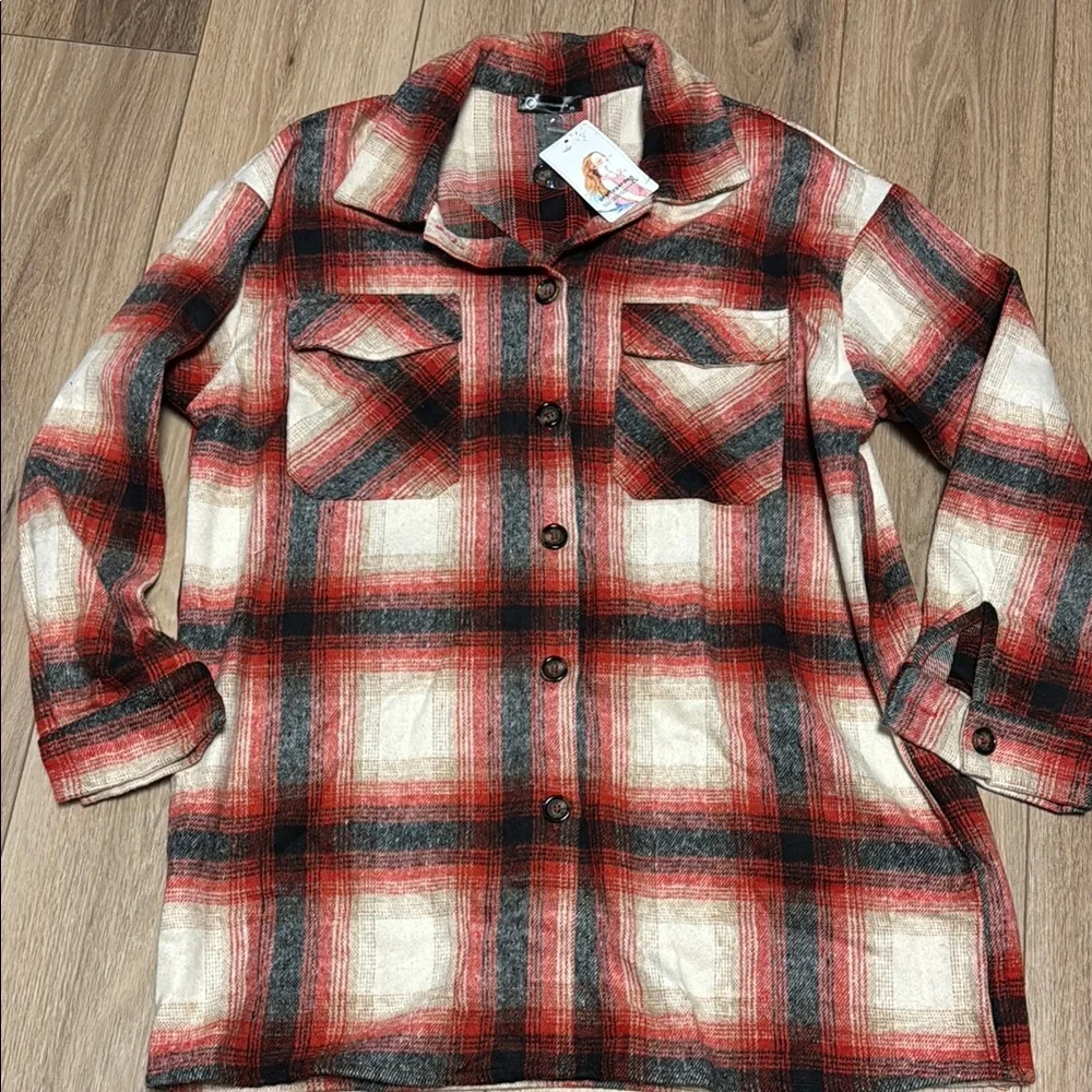 pretty garden NWT XL Red and Black Plaid SOFT FLANNEL Button-Up LONG SHACKET